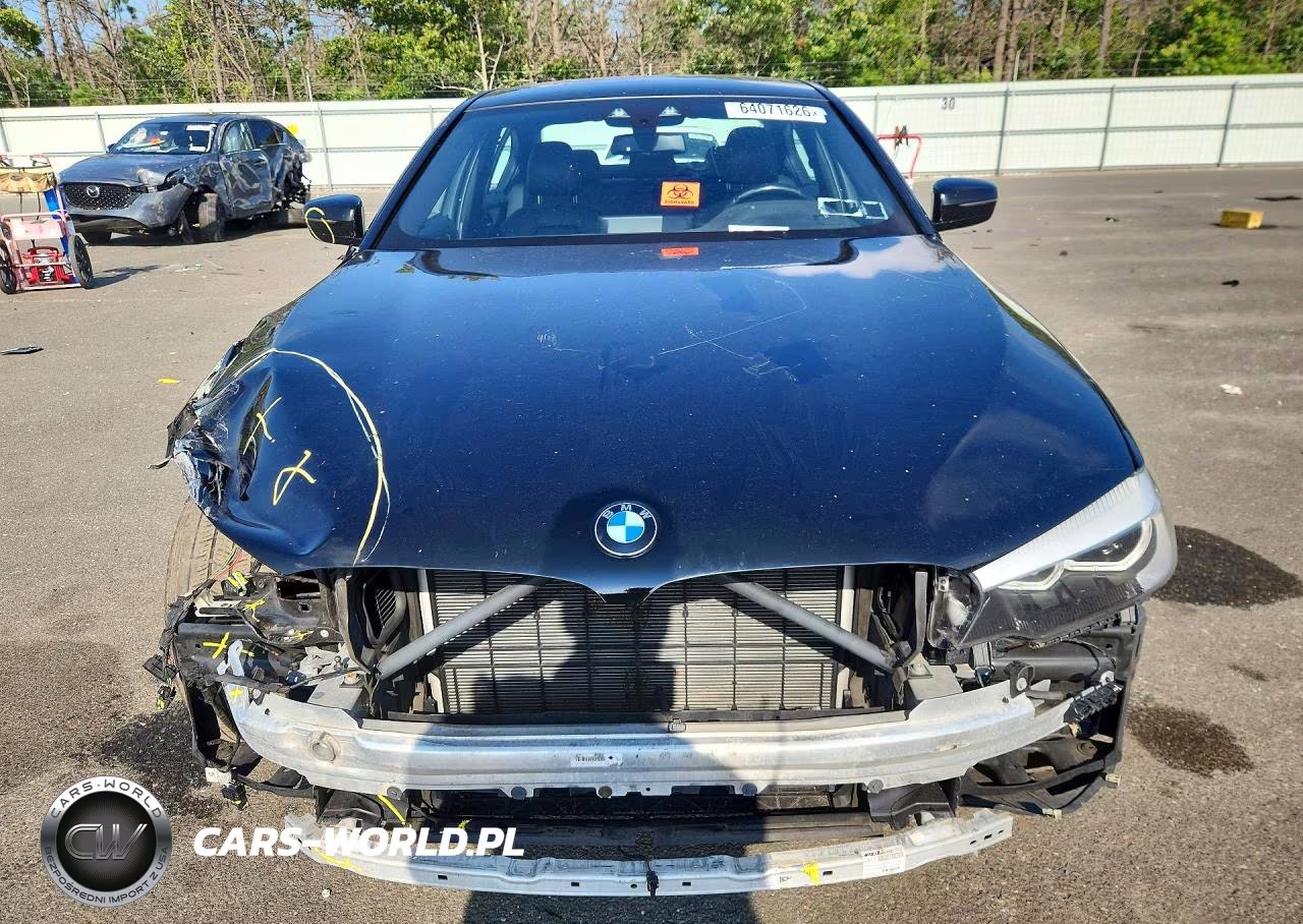 2019 BMW 530 Xi VIN:WBAJA7C52KG910158 - 5