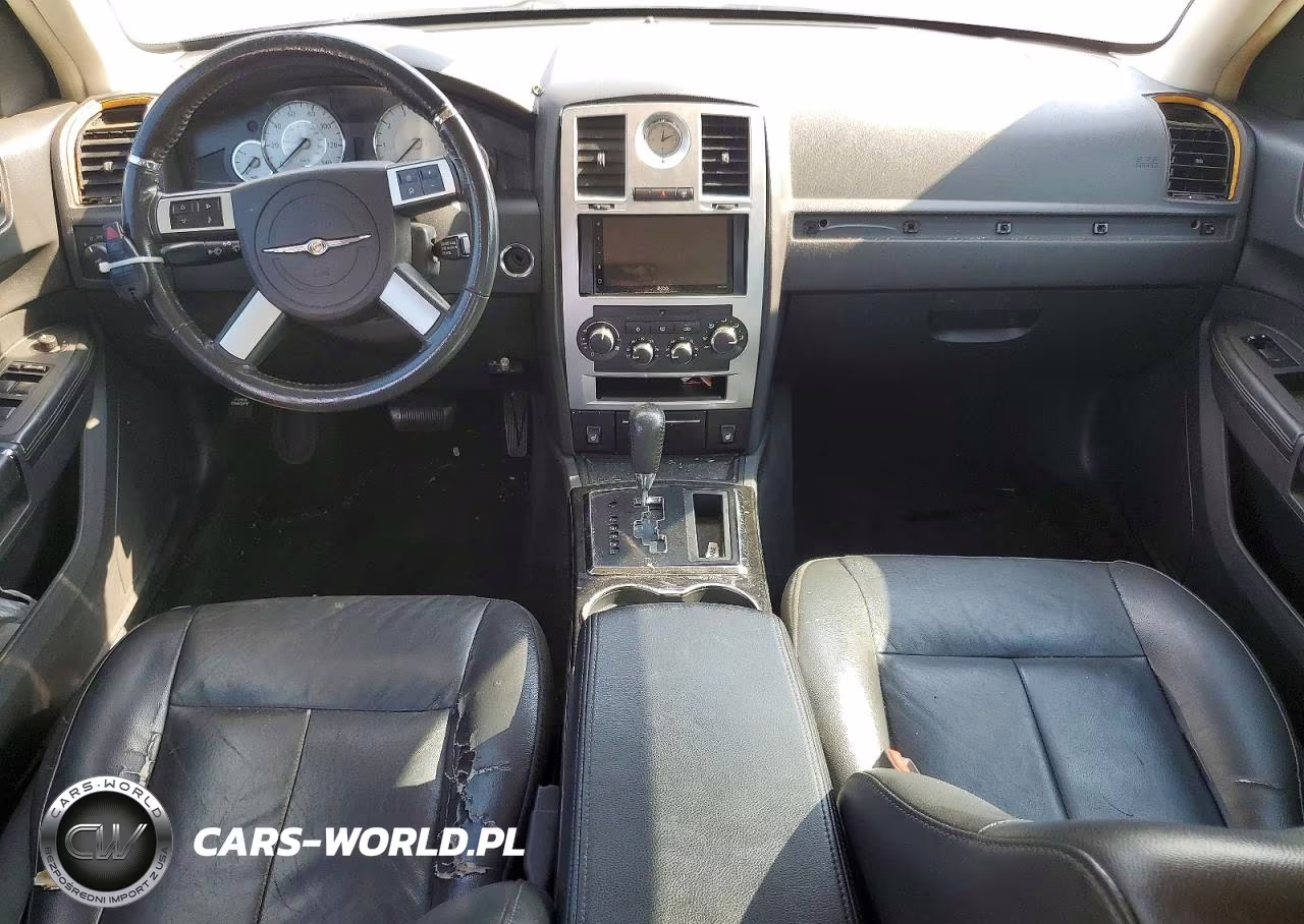 2010 Chrysler 300 S VIN:2C3CA2CV5AH329646 - 8