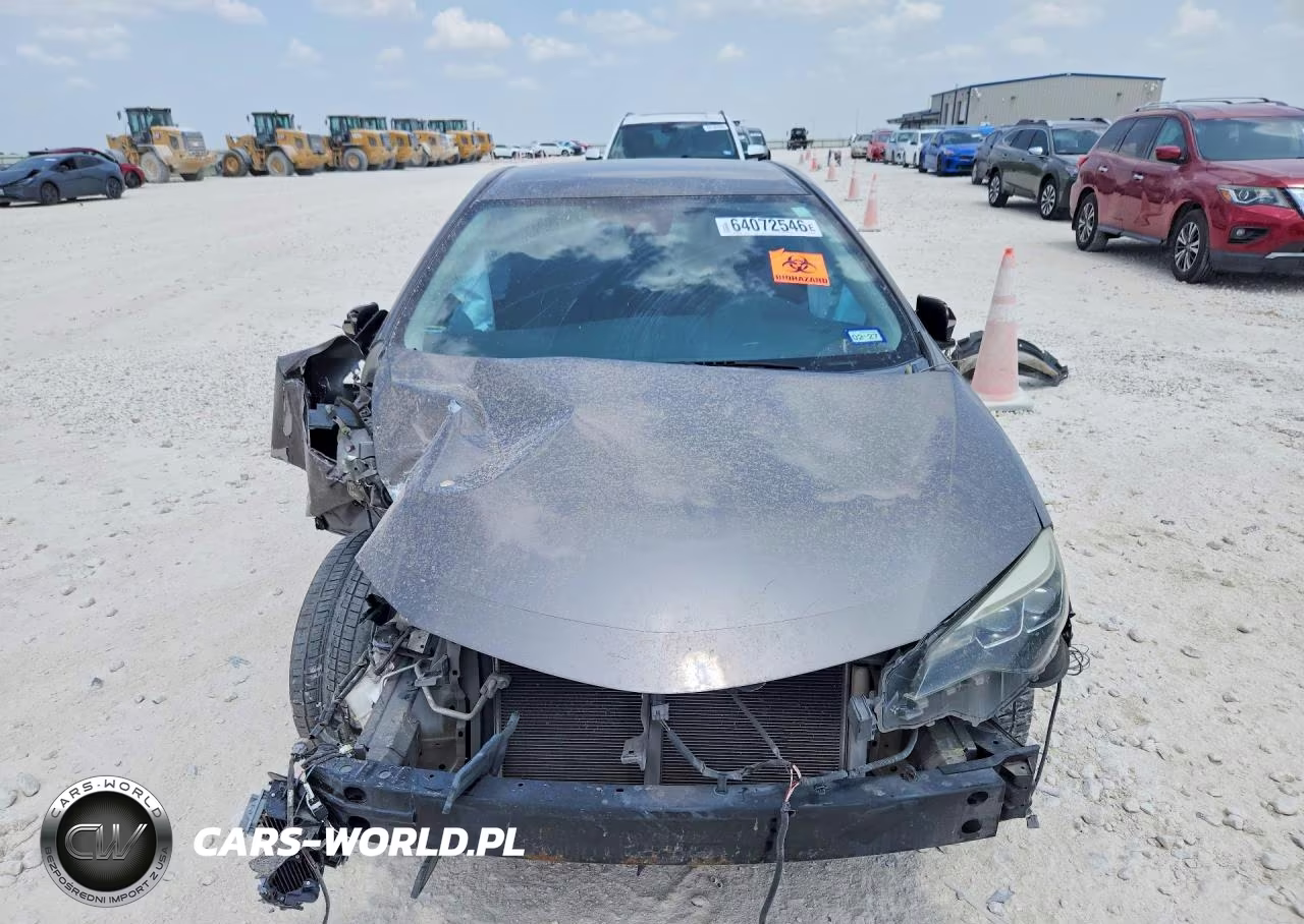 2018 Toyota Corolla Se VIN:5YFBURHE1JP756896 - 5