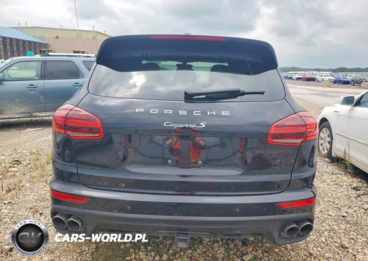2015 Porsche Cayenne S VIN:WP1AB2A24FLA56510 - 6