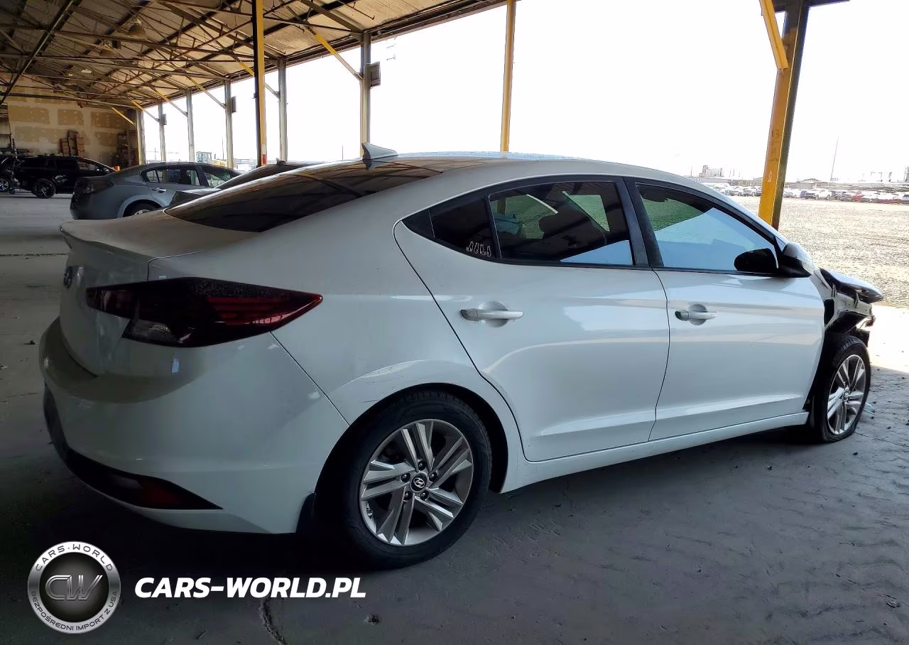 2019 Hyundai Elantra Sel VIN:5NPD84LF9KH471930 - 3