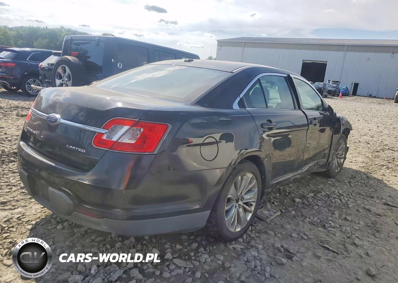 2010 Ford Taurus Limited VIN:1FAHP2FWXAG103446 - 3