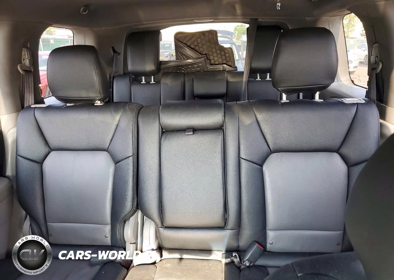2015 Honda Pilot Lx VIN:5FNYF4H23FB034829 - 10
