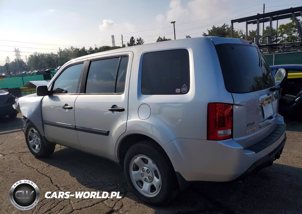 2015 Honda Pilot Lx VIN:5FNYF4H23FB034829 - 2