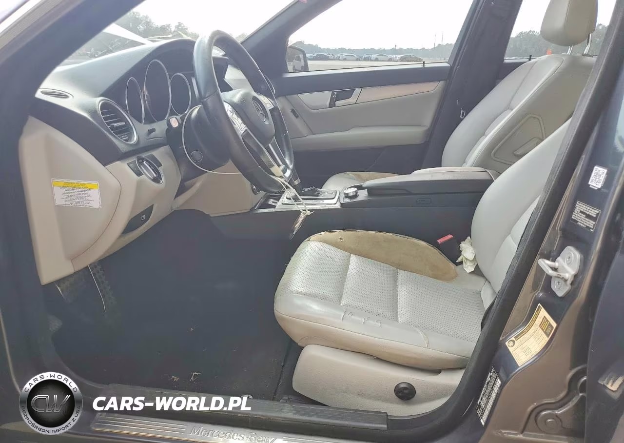 2013 Mercedes-Benz C 300 4Matic VIN:WDDGF8AB0DR243293 - 7