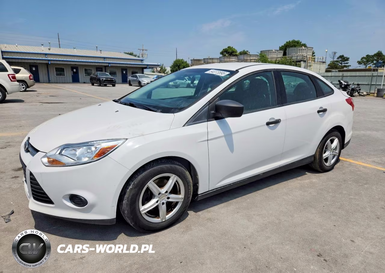 2013 Ford Focus S VIN:1FADP3E28DL200269 - 1