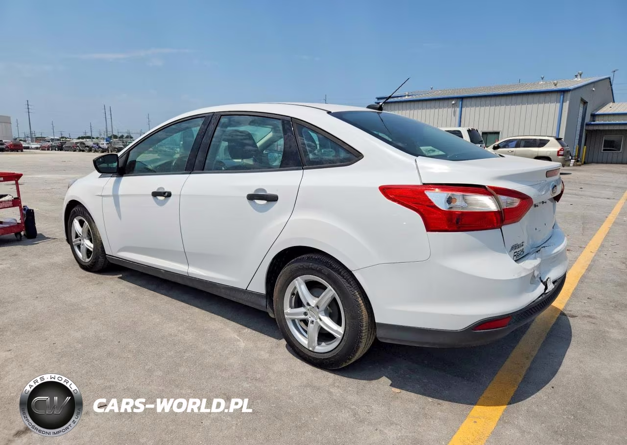 2013 Ford Focus S VIN:1FADP3E28DL200269 - 2