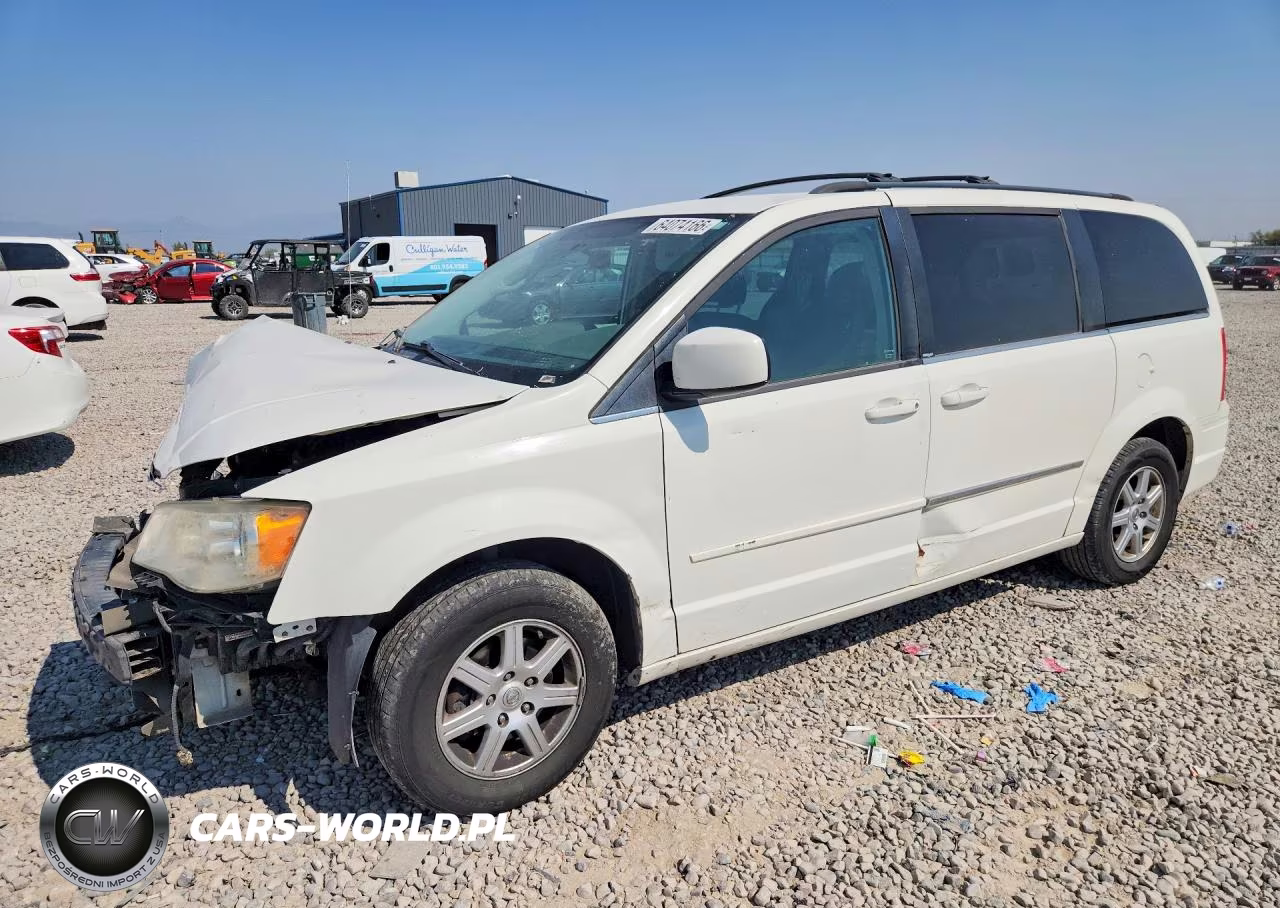 2010 Chrysler Town & Country Touring