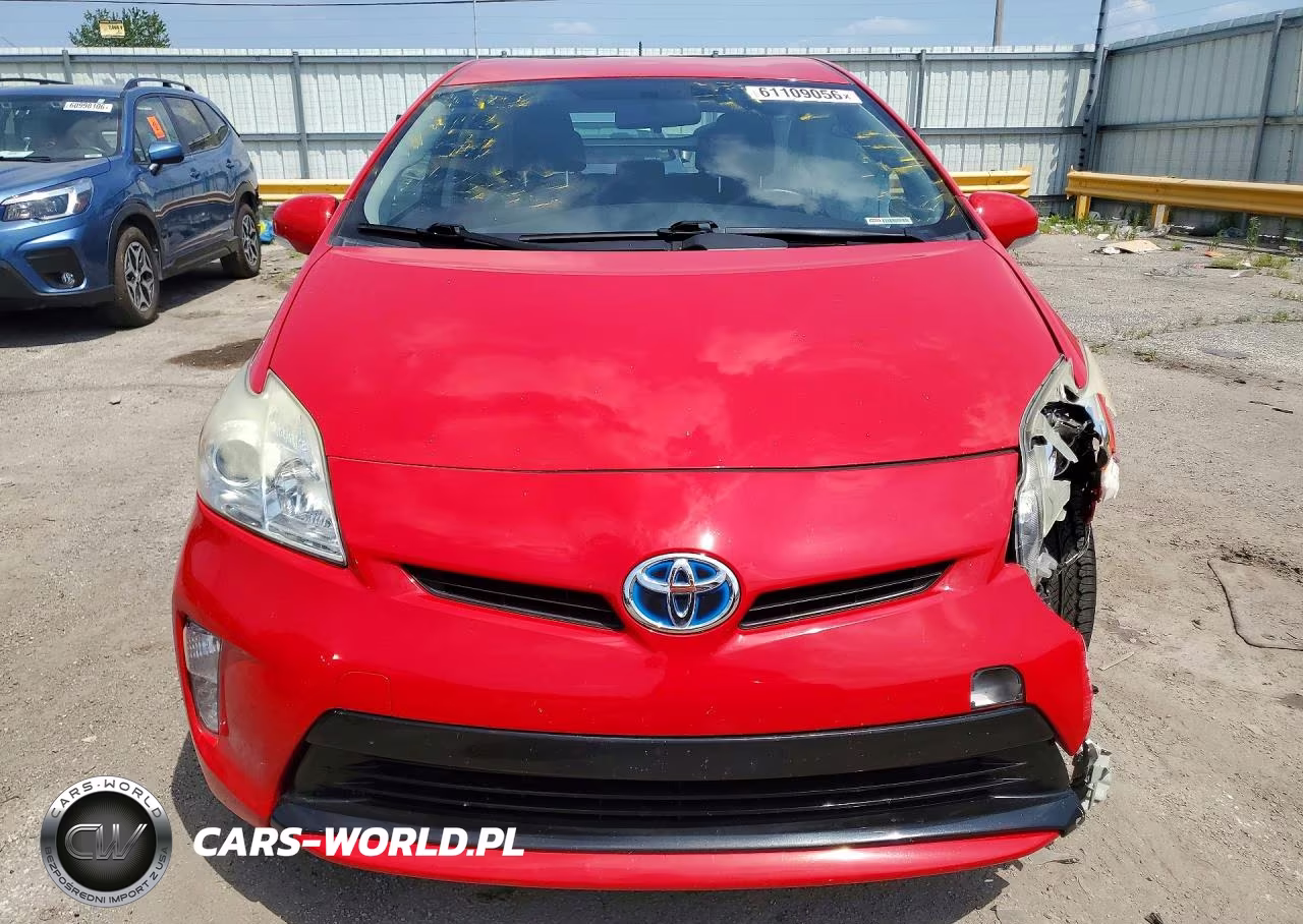 2015 Toyota Prius Persona Series VIN:JTDKN3DU3F0415072 - 5