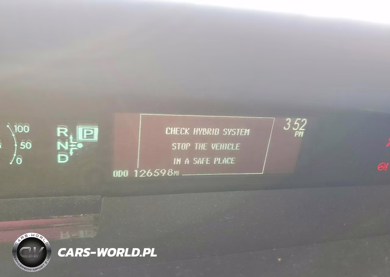 2015 Toyota Prius Persona Series VIN:JTDKN3DU3F0415072 - 9