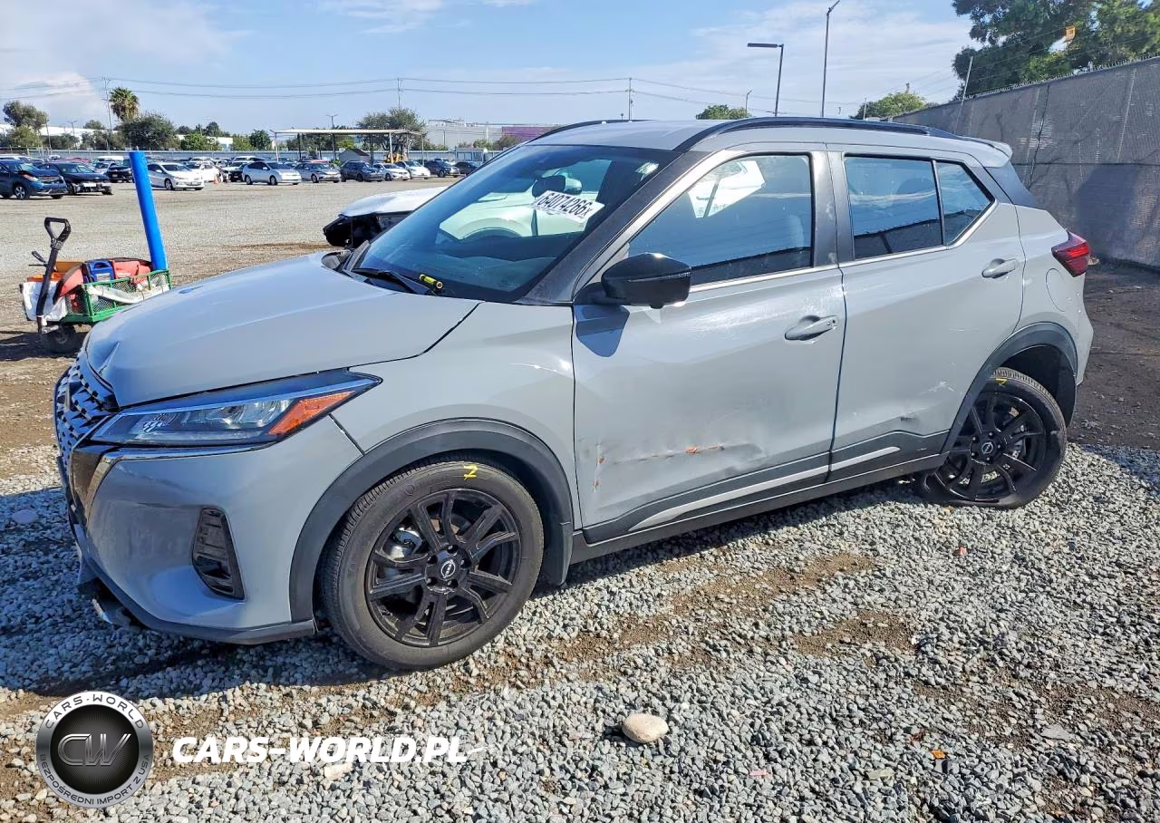 2024 Nissan Kicks Sr VIN:3N1CP5DV0RL558722 - 1