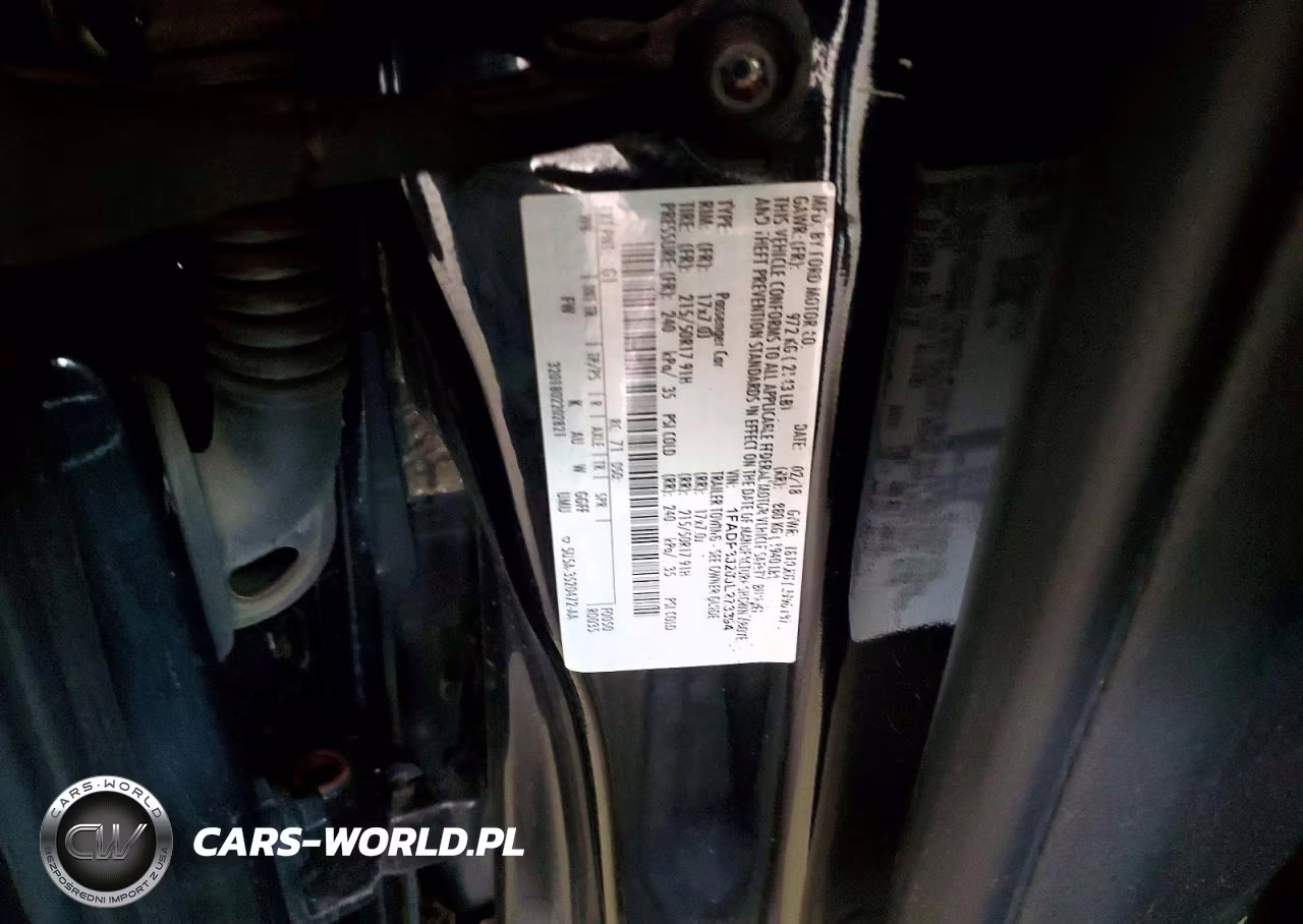 2018 Ford Focus Titanium VIN:1FADP3J20JL273394 - 12