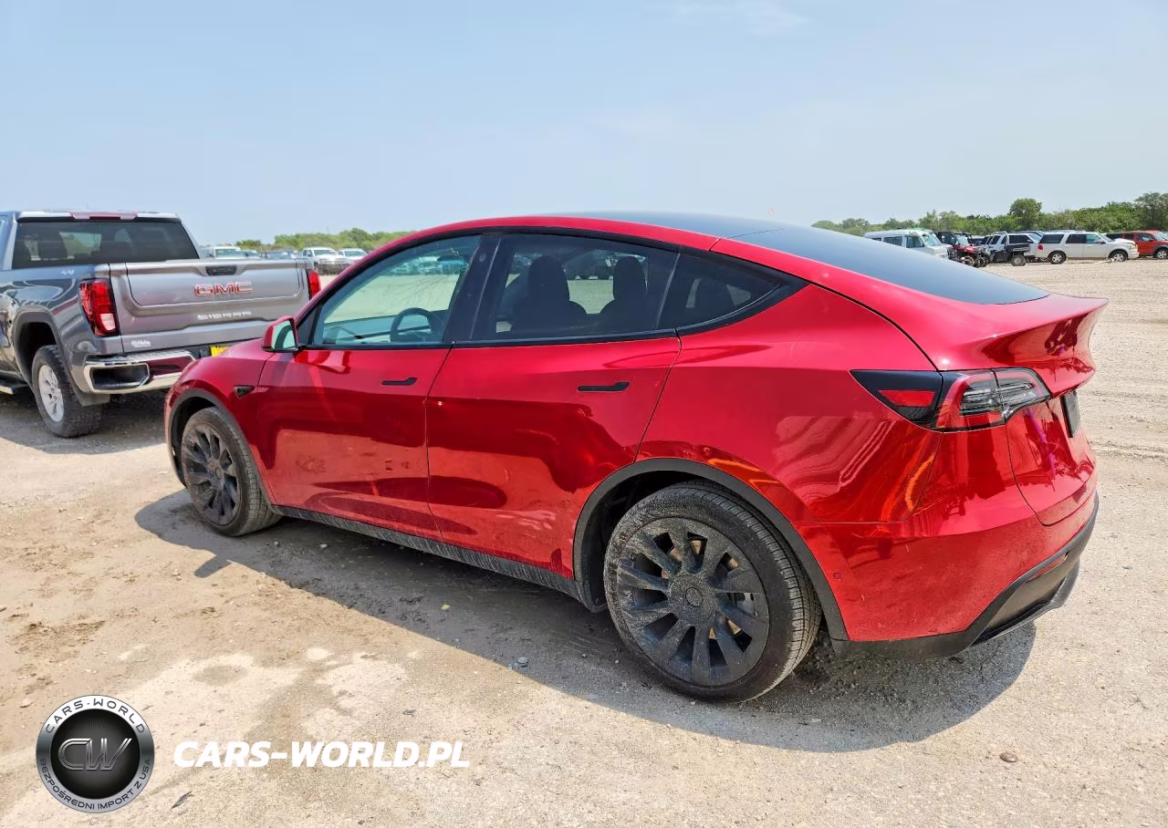 2021 Tesla Model Y VIN:5YJYGDEE4MF232649 - 2