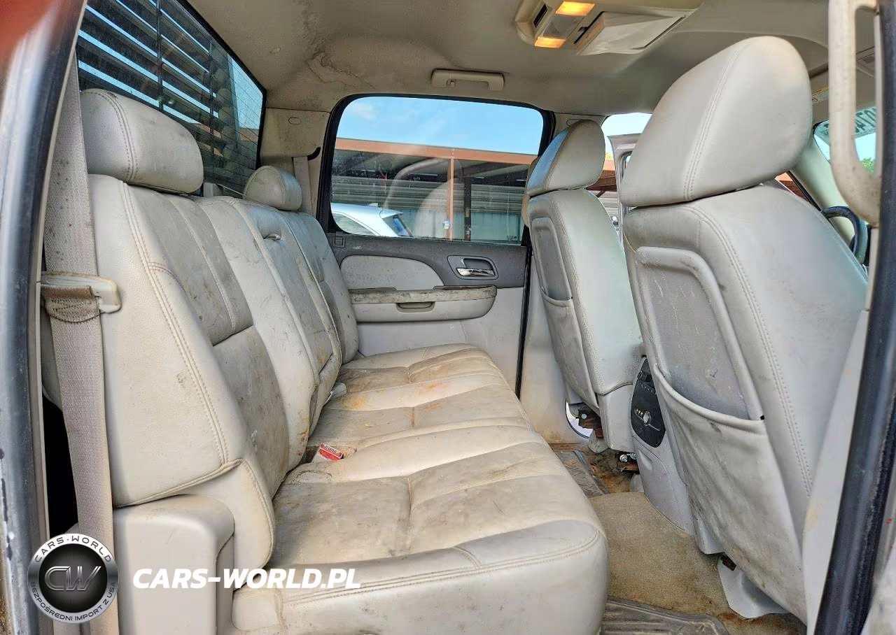 2008 GMC Sierra K3500 VIN:1GTJK33688F185343 - 10