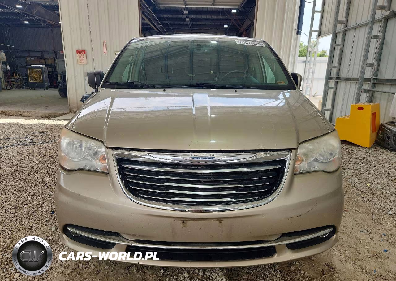 2012 Chrysler Town & Country Touring VIN:2C4RC1BG2CR313575 - 5