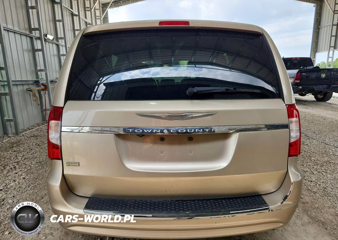 2012 Chrysler Town & Country Touring VIN:2C4RC1BG2CR313575 - 6