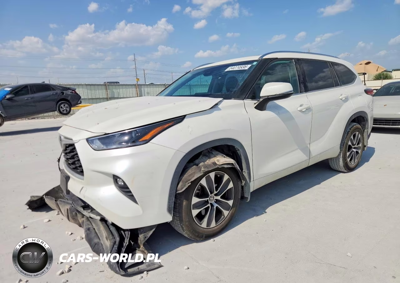 2021 Toyota Highlander Xle