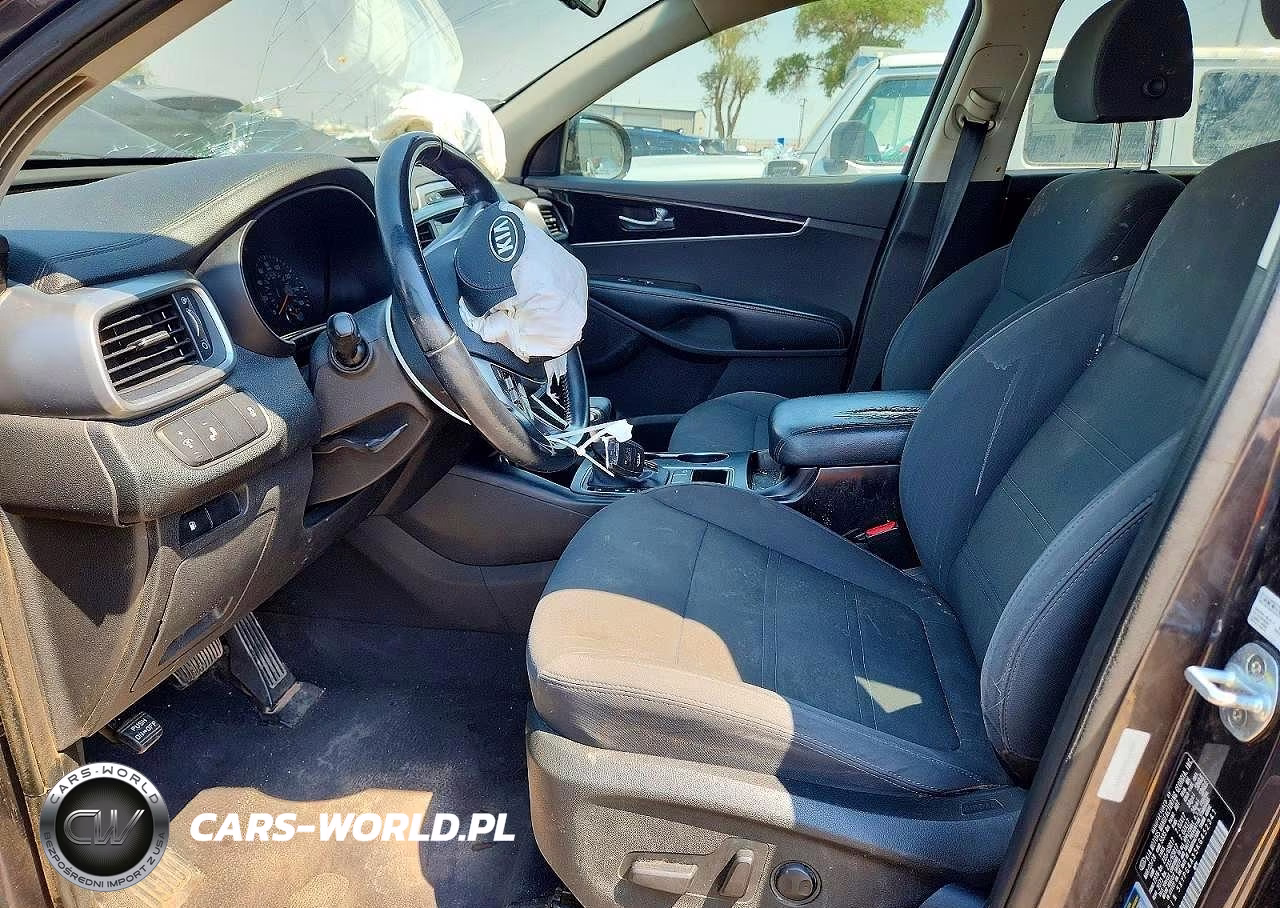 2019 Kia Sorento Lx VIN:5XYPG4A35KG452341 - 7