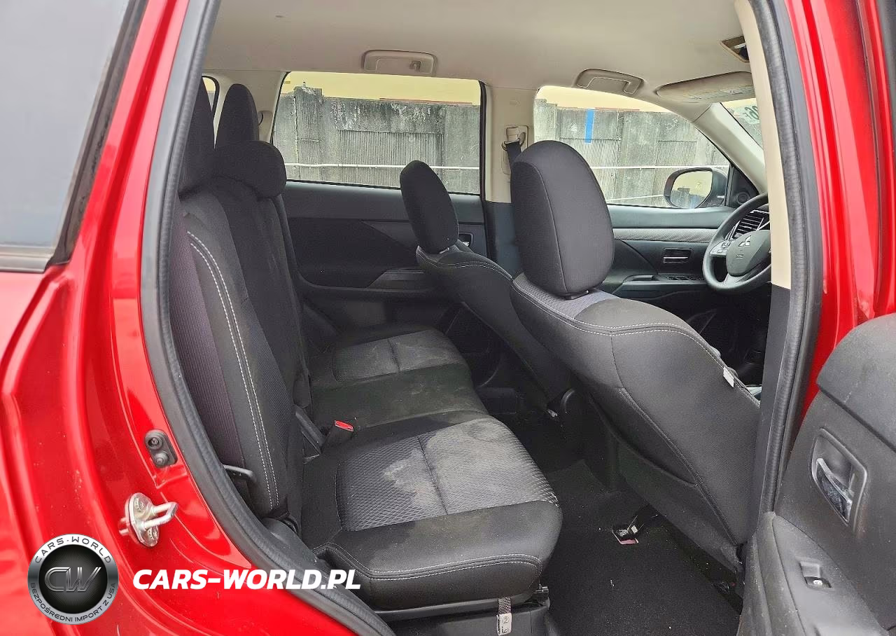 2018 Mitsubishi Outlander Es VIN:JA4AD2A33JZ033448 - 11