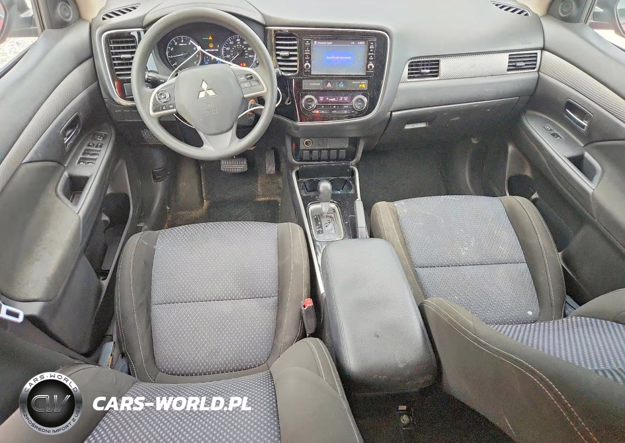 2018 Mitsubishi Outlander Es VIN:JA4AD2A33JZ033448 - 8