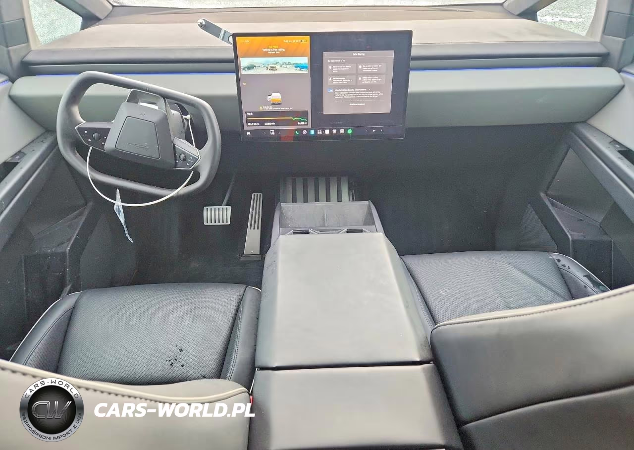 2025 Tesla Cybertruck VIN:7G2CEHEE9SA075778 - 8