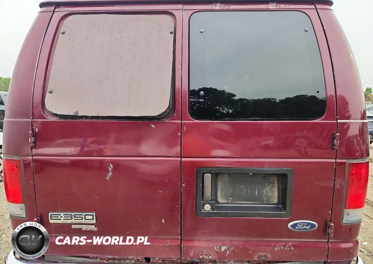 2008 Ford Econoline E350 Super Duty Wagon VIN:1FBNE31L48DB04534 - 10