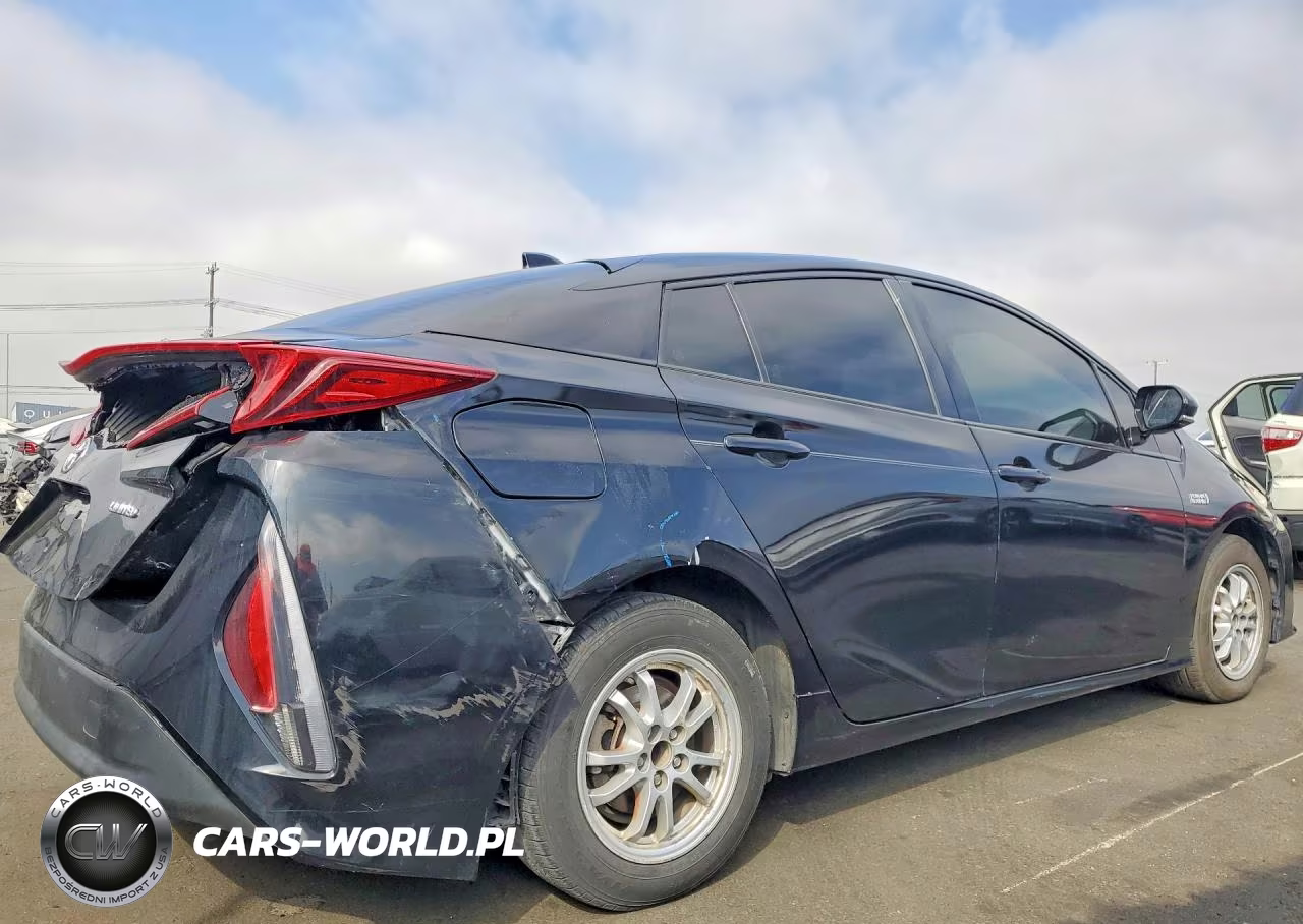2020 Toyota Prius Prime Limited VIN:JTDKARFP5L3154639 - 3
