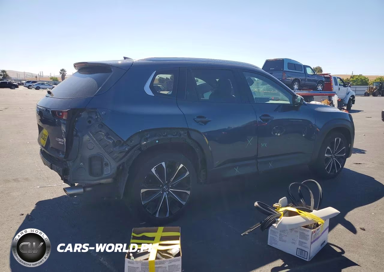 2023 Mazda Cx-50 Premium Plus VIN:7MMVABEY3PN120532 - 3