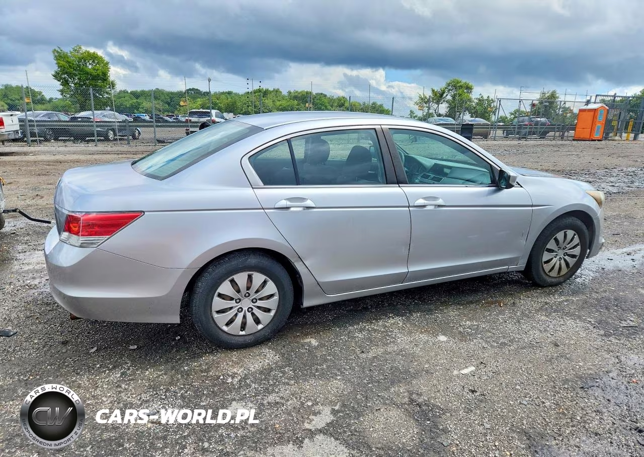 2009 Honda Accord Lx VIN:1HGCP26379A011530 - 3