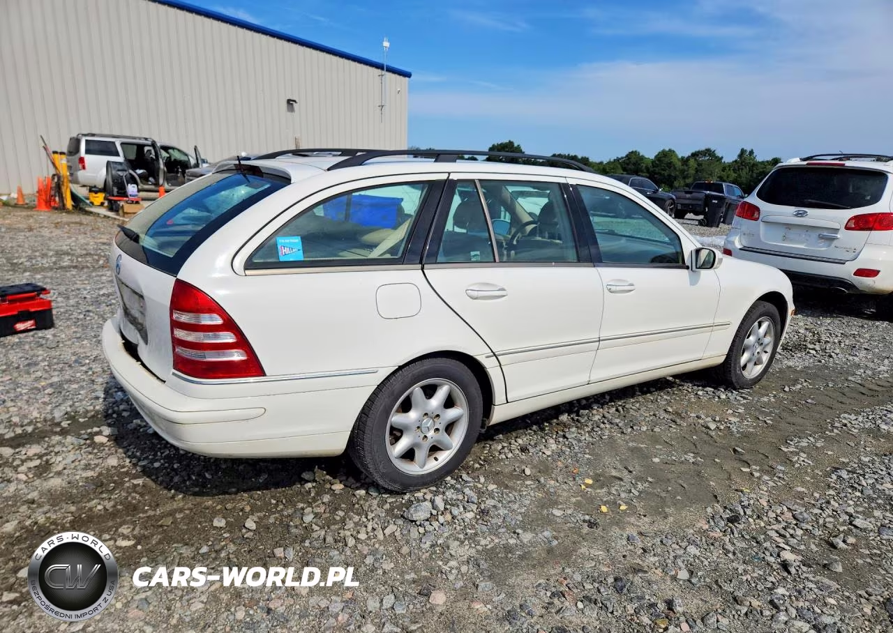 2002 Mercedes-Benz C 320 VIN:WDBRH64J12F251940 - 3