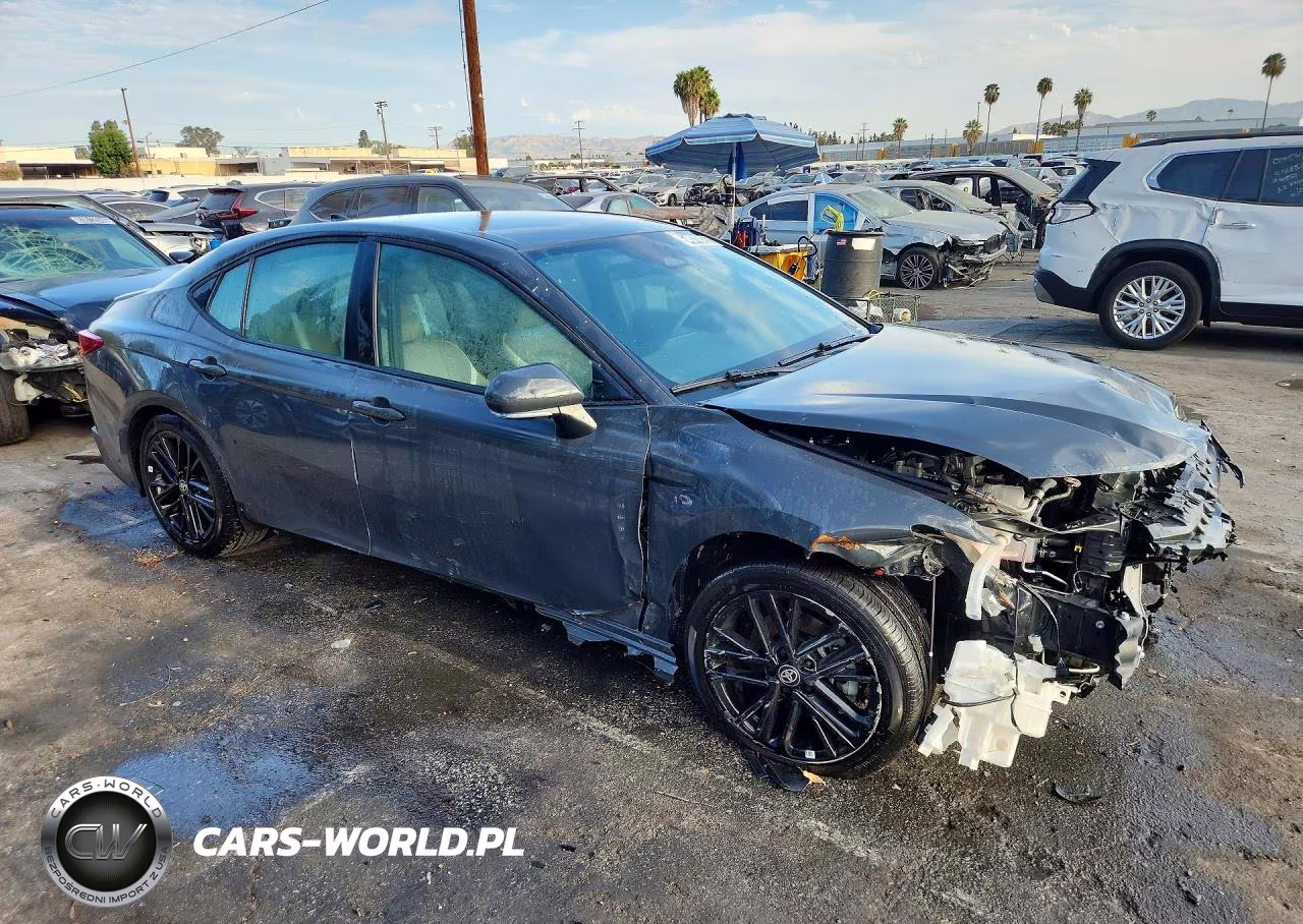 2026 Toyota Camry Se VIN:4T1DAACK9TU670771 - 4