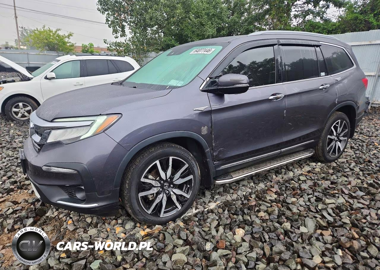 2022 Honda Pilot Touring – zdjęcie 1 z 13
