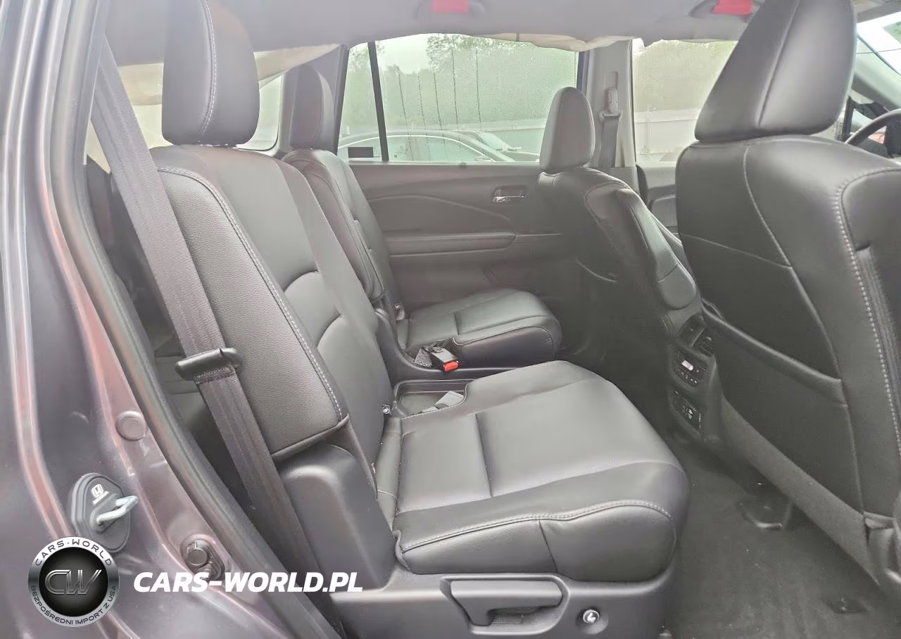 2022 Honda Pilot Touring VIN:5FNYF6H68NB021295 - 11