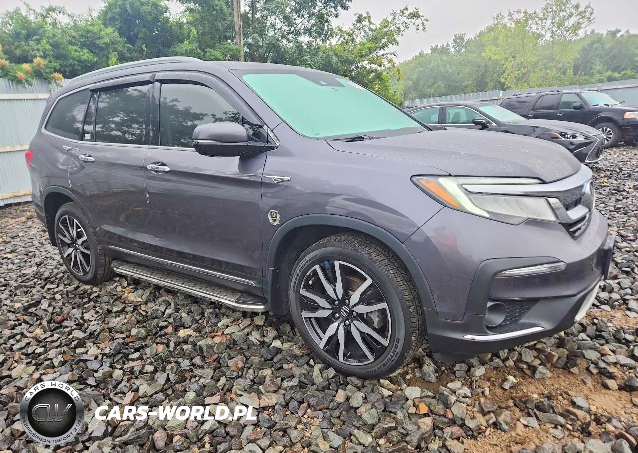 2022 Honda Pilot Touring VIN:5FNYF6H68NB021295 - 4