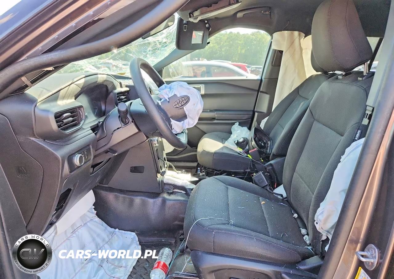 2023 Ford Explorer Police Interceptor VIN:1FM5K8AB5PGA34169 - 7