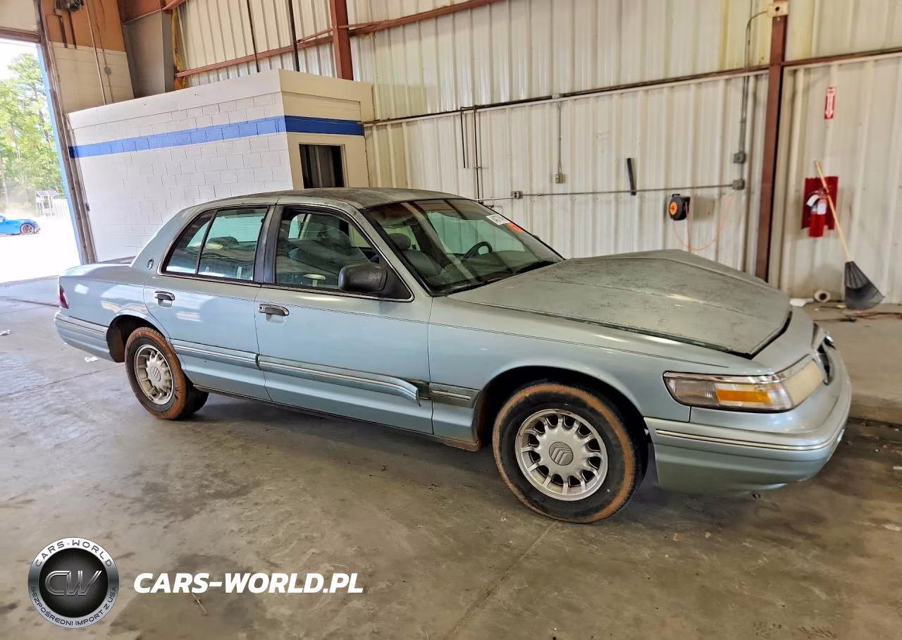 1996 Mercury Grand Marquis Ls VIN:2MELM75W6TX678795 - 4