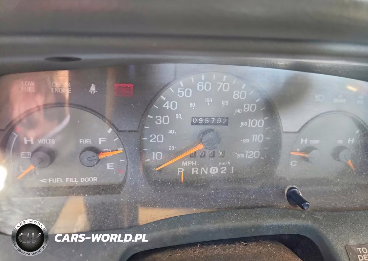 1996 Mercury Grand Marquis Ls VIN:2MELM75W6TX678795 - 9