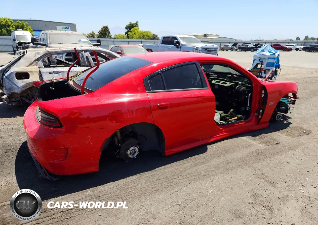2017 Dodge Charger Srt 392 VIN:2C3CDXEJ5HH518001 - 3