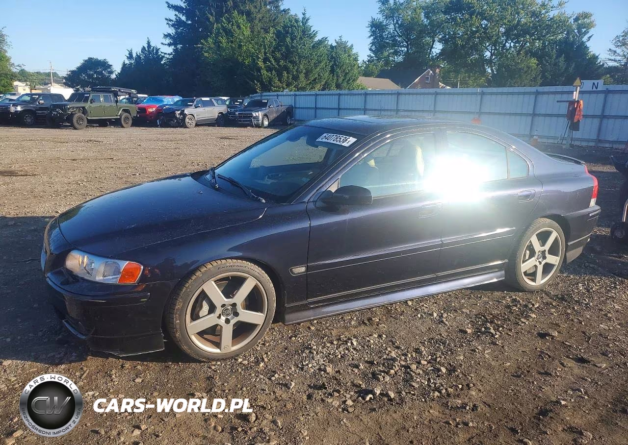 2005 Volvo S60 R