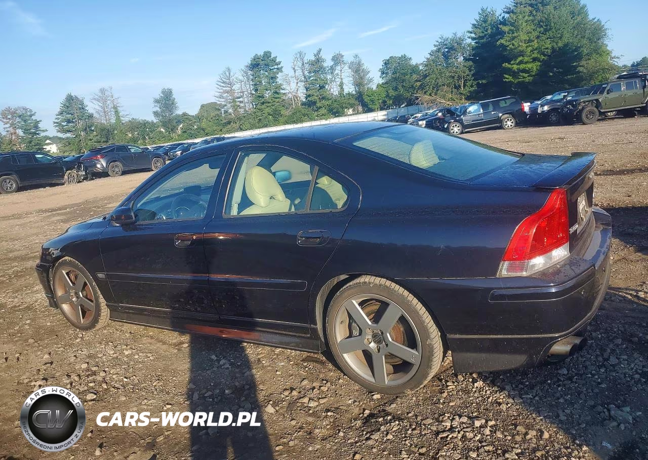 2005 Volvo S60 R VIN:YV1RH527752449768 - 2