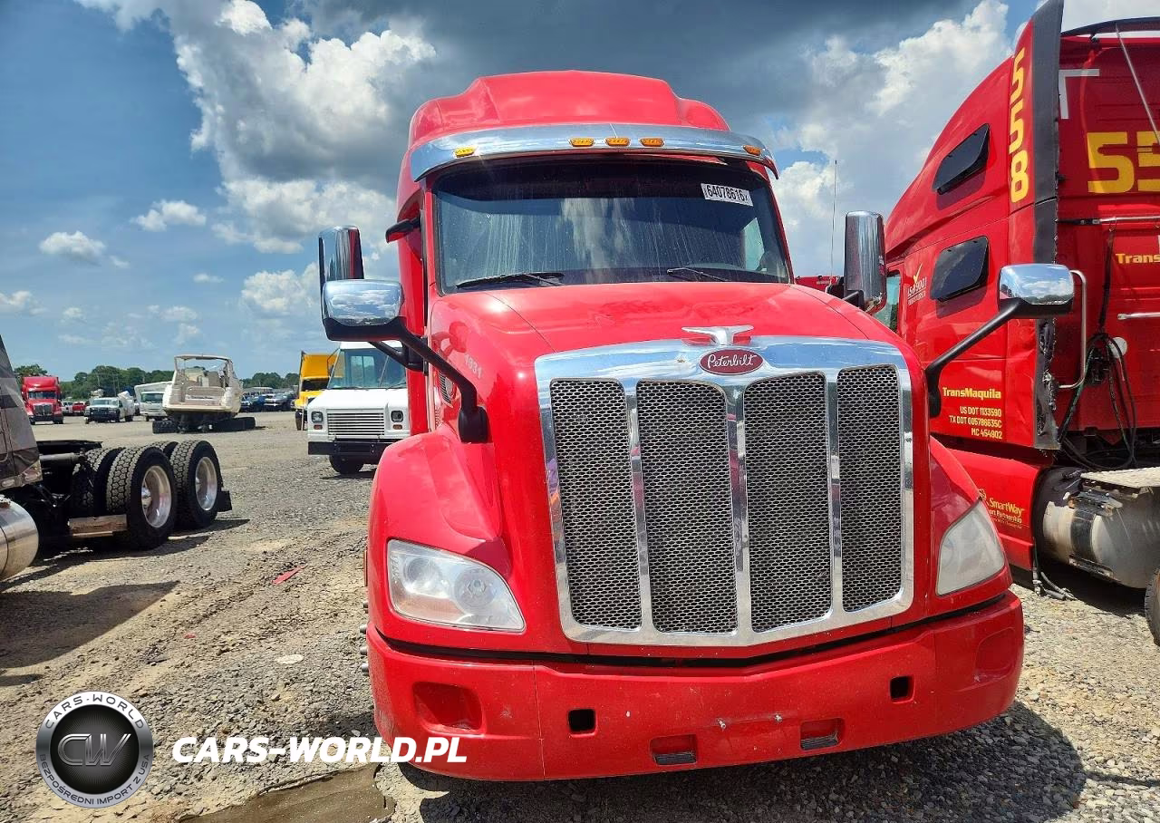 2021 Peterbilt 579 Semi Truck VIN:1XPBDP9X3MD731864 - 13