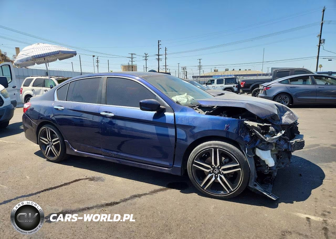 2017 Honda Accord Sport Special Edition VIN:1HGCR2F11HA240521 - 4