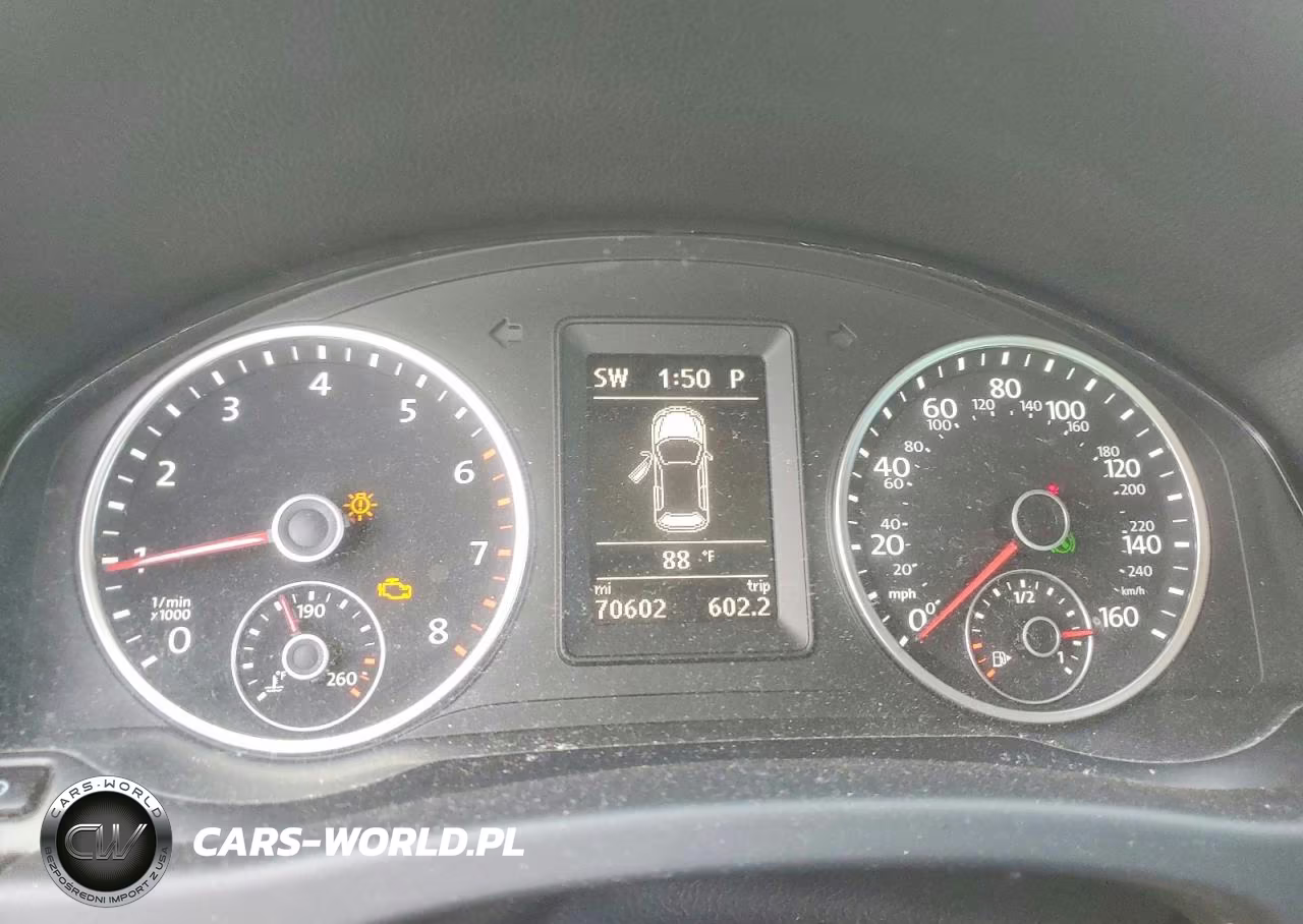 2017 Volkswagen Tiguan Wolfsburg VIN:WVGSV7AX8HK014965 - 9