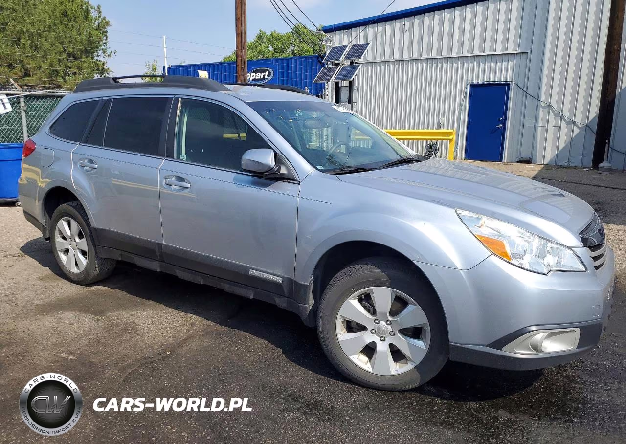 2012 Subaru Outback 2.5I Premium VIN:4S4BRCCC8C3257475 - 4