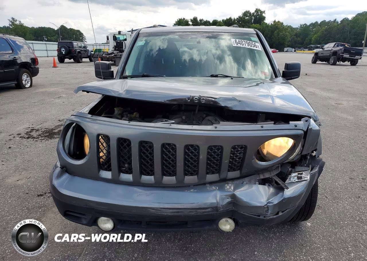 2012 Jeep Patriot Sport VIN:1C4NJRBB5CD569638 - 5
