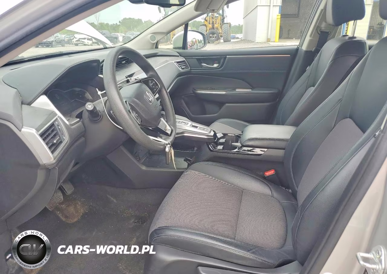 2018 Honda Clarity VIN:JHMZC5F18JC010771 - 7