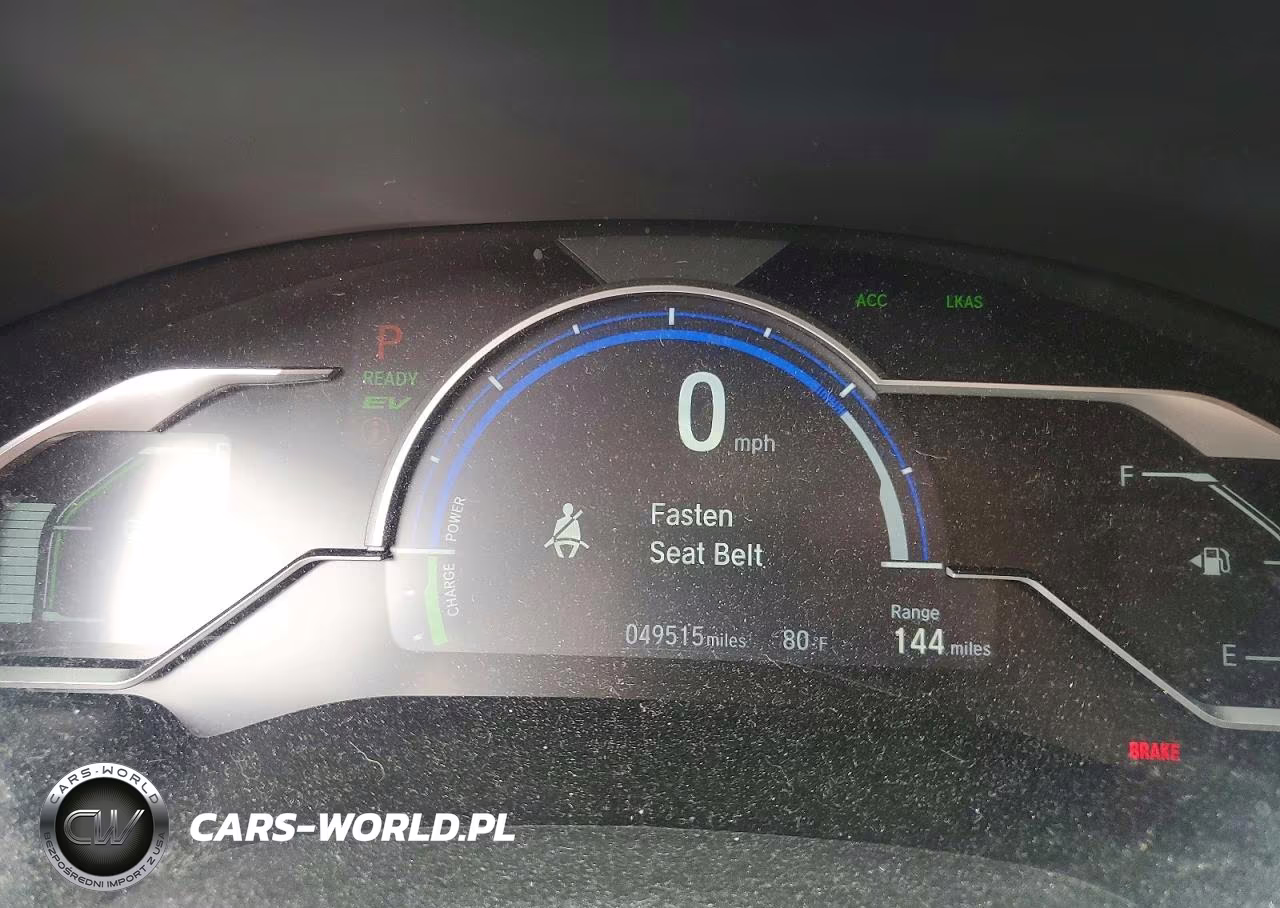 2018 Honda Clarity VIN:JHMZC5F18JC010771 - 9