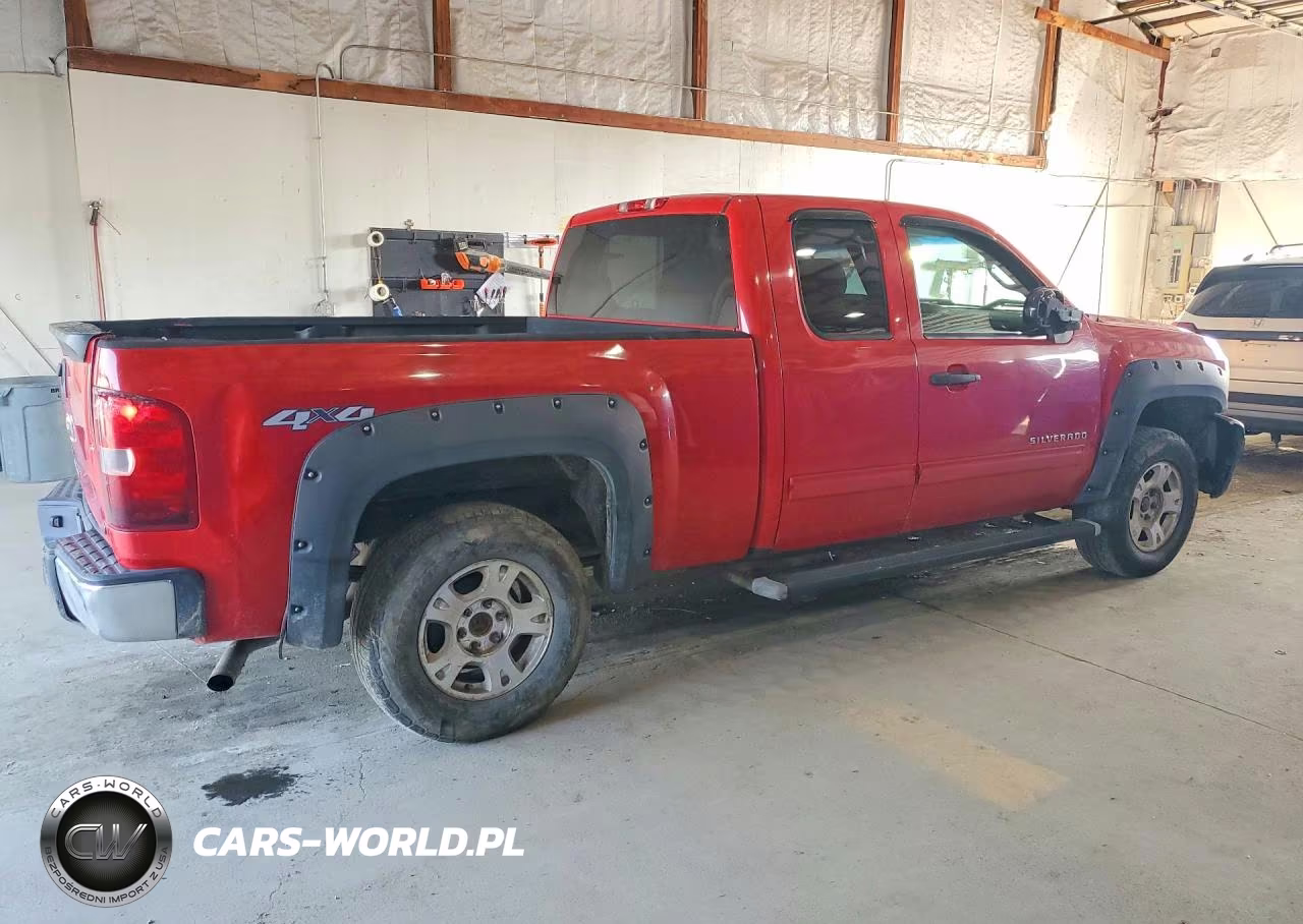 2011 Chevrolet Silverado K1500 Lt VIN:1GCRKSE31BZ172861 - 3