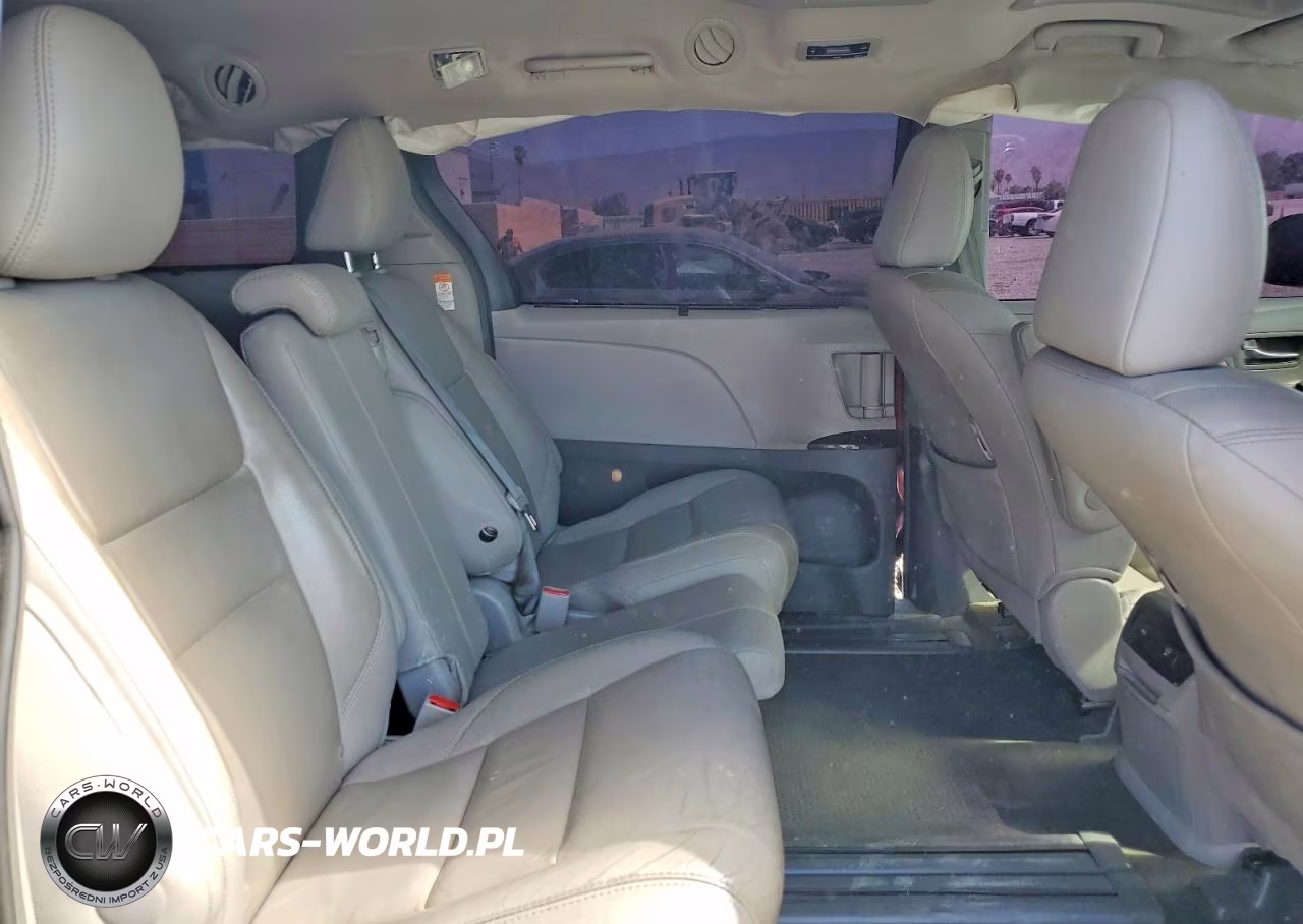 2016 Toyota Sienna Xle VIN:5TDYK3DC7GS756208 - 11