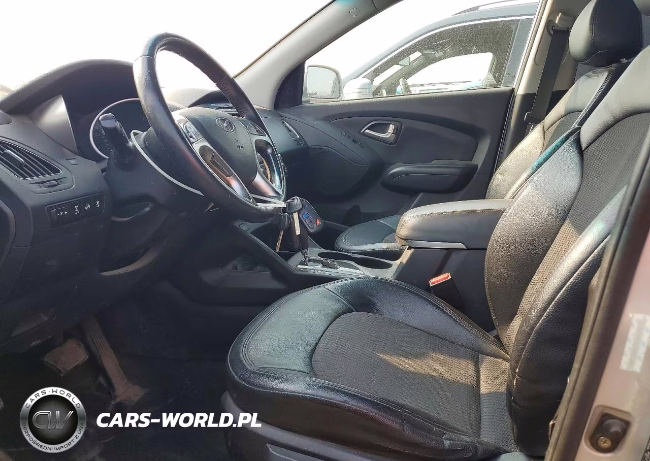 2012 Hyundai Tucson Gls VIN:KM8JUCAC1CU467973 - 7